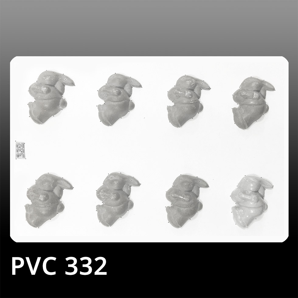 PVC-332-COELHA-SEGURANDO-OVO PVC-332-COELHA-SEGURANDO-OVO